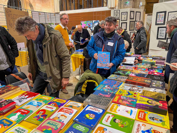Vue du stand espagnol, avec Stéphane Combinais et Manuel Barrero